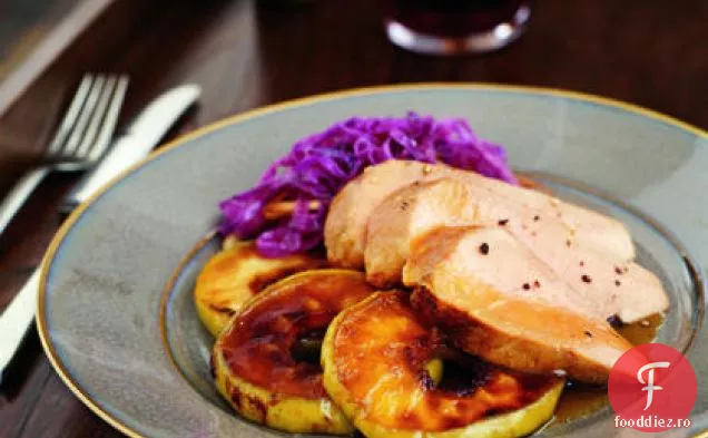 Filet de porc glazurat cu mere zaharisite