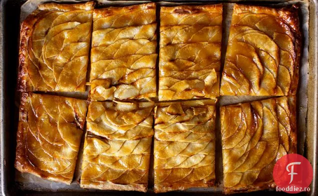 Tarta Cu Mozaic De Mere Cu Caramel Sarat