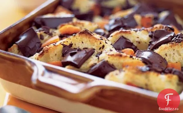 Budincă De Pâine Cu Ciocolată-Caise