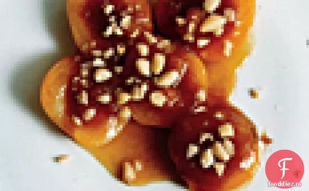 Caise cu sirop Amaretto (Albicocche Ripiene)