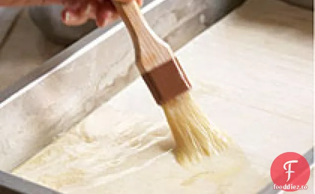 Baclava de caise și fistic cu sirop de portocale-cardamom