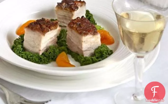 Burtă De Porc Crocantă Cu Caise Condimentate