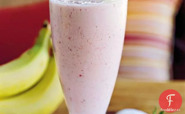 Smoothie Cu Banane Și Fructe De Pădure