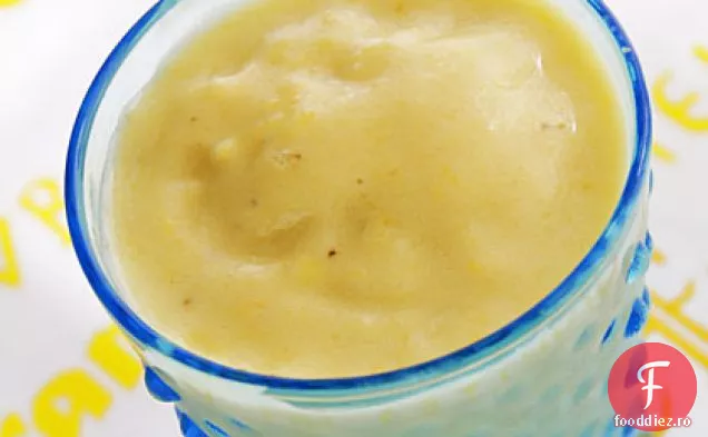 Smoothie Cu Lapte De Banane-Piersici