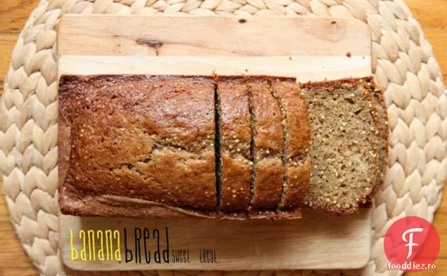 Pâine Integrală Cu Banane Din Grâu Și Mei