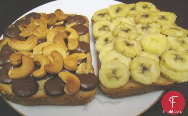 Panini De Caju Cu Ciocolată Cu Banane