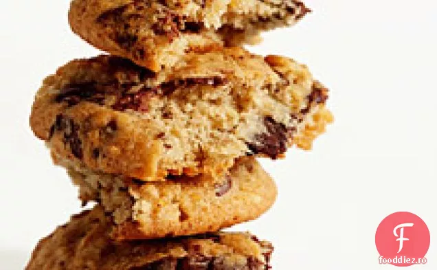 Cookie-uri cu bucăți de ciocolată cu banane-nuci