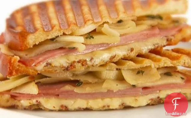 Șuncă, Gruyere și Panini de mere