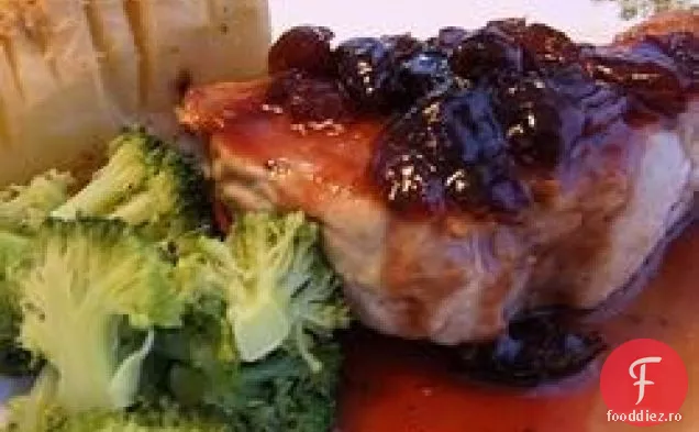 Cotlet De Porc Cu Sos De Cireșe Negre
