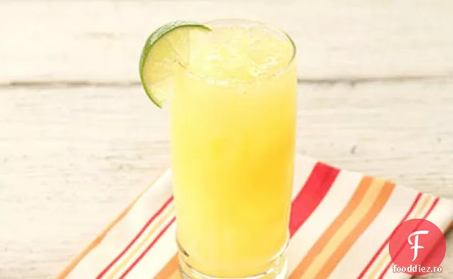 Cocktail Susan cu ochi negri