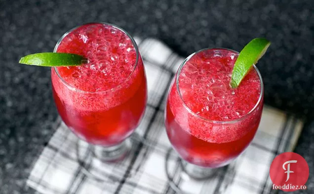 Blackberry Gin Fizz