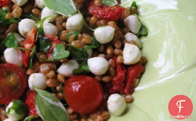 Salată De Fructe De Grâu