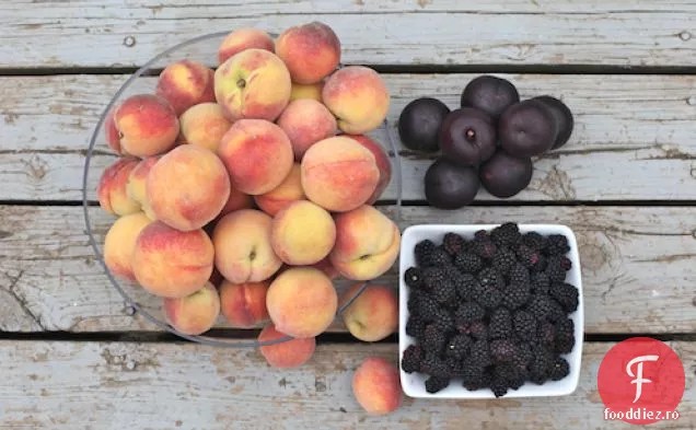 Gem De Mure Cu Piersici Sau Prune