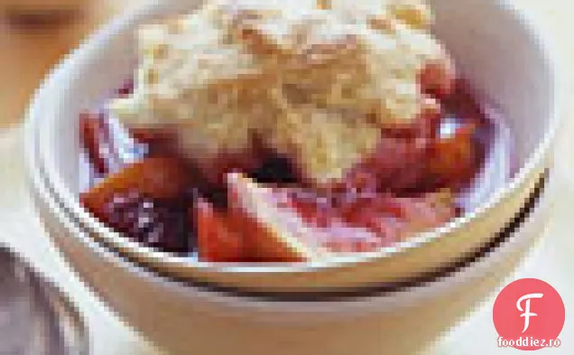 Nectarine și Cobbler de mure