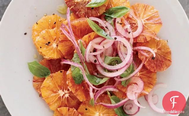 Salată de portocale și ceapă roșie