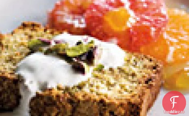 Tort De Fistic Și Migdale Cu Salată De Portocale