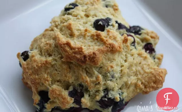 Scones De Afine Cu Conținut Scăzut De Grăsimi