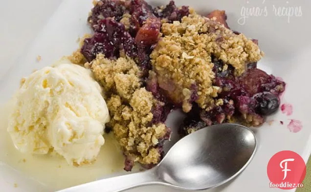 Blueberry Peach Crisp