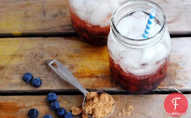 Cocktail De Vară The Blueberry Rum Smash