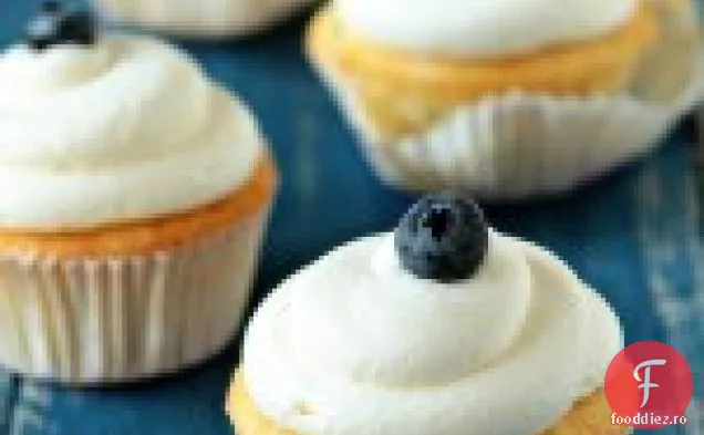 Cupcakes Cu Afine Cu Glazură De Brânză Cremă