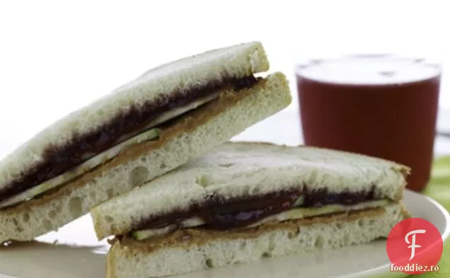 Crunch De Unt De Arahide Și Jeleu Cu Limonadă De Afine