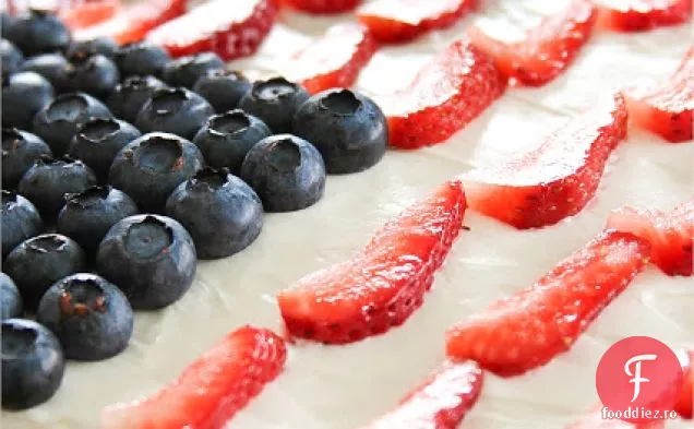 Cheesecake Roșu Alb Și Afine