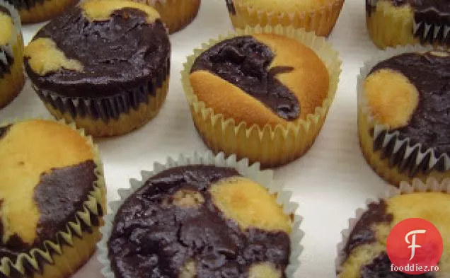 Cupcakes cu lămâie-afine