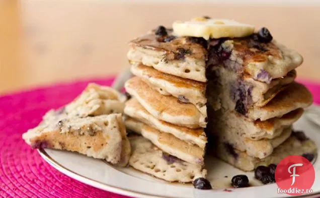 Clătite vegane și fără Gluten de hrișcă cu afine de vanilie