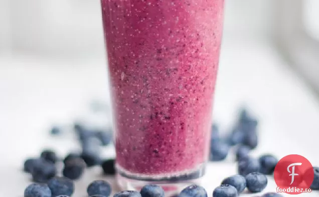Blueberry Coconut Super Smoothie
