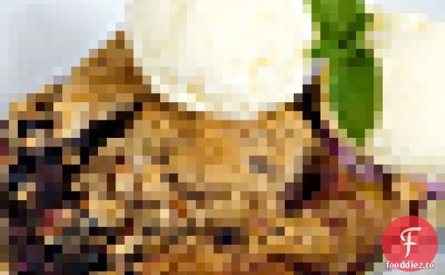 Blueberry Peach Crisp