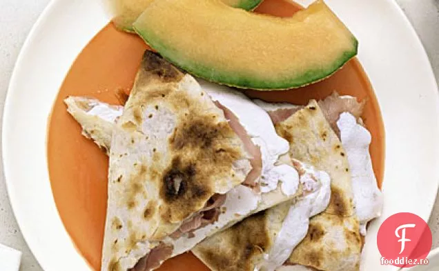Quesadillas cu șuncă și brânză