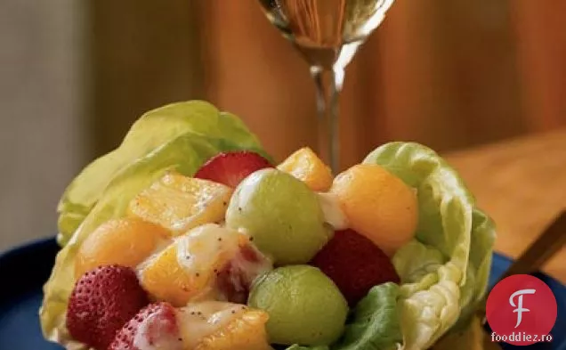 Salată De Fructe Cu Semințe De Mac