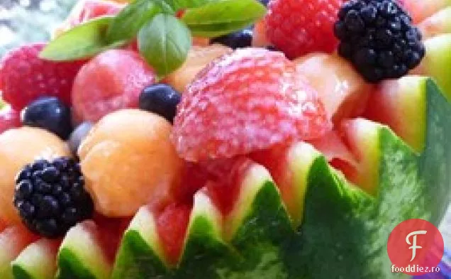 Salată cu patru fructe