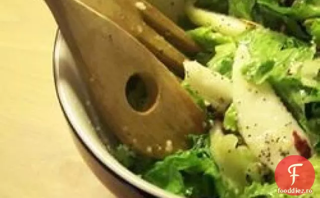 Salată de fructe de iarnă cu sos de mac cu lămâie