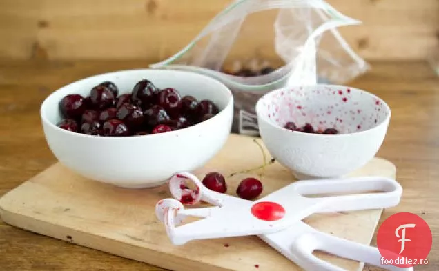 Vara Cherry Crisp