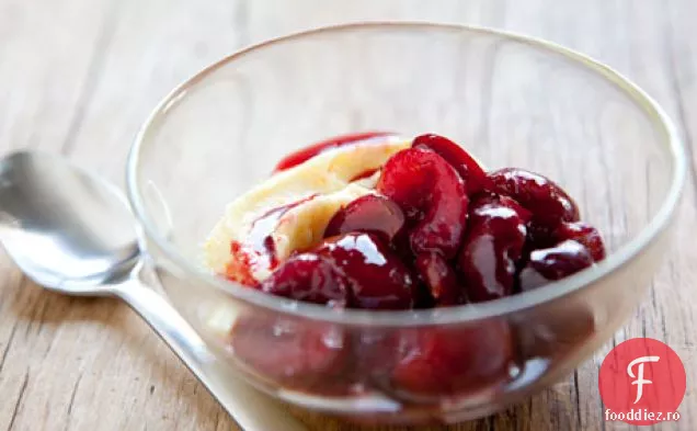 Compot De Cireșe Cu Mascarpone
