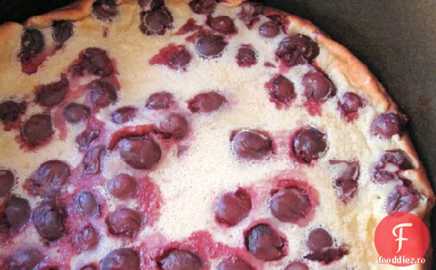 Clafouti De Cireșe Cu Glazură Balsamică De Cireșe
