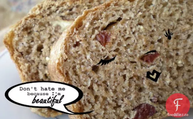 Pâine Integrală Consistentă Cu Vișine Și Nuci Pecan Tocate