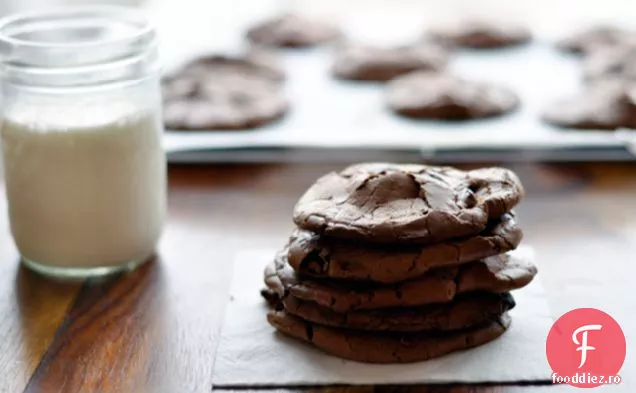 Cookie-Uri De Cireșe Cu Ciocolată Dublă