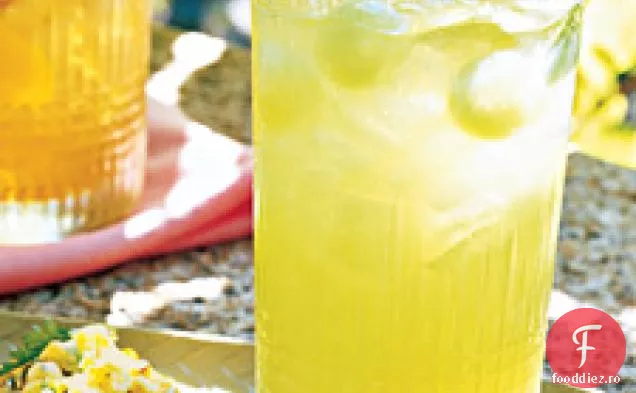 Lemon Whisky Sours Cu Cireșe Proaspete