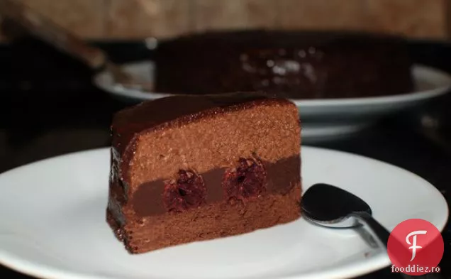 Lúdláb Torta, Sau Moartea De Ciocolată Și Cireșe Maraschino