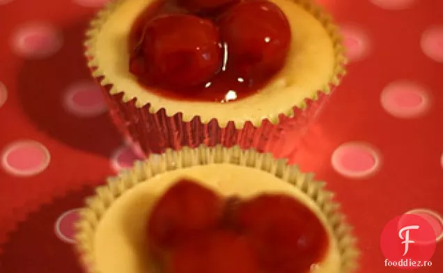 Mini Cheesecakes Cu Cireșe Super Ușoare