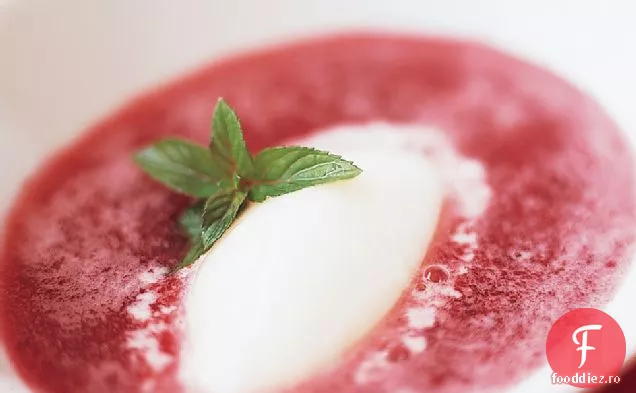 Supă proaspătă de cireșe cu Sorbet de lămâie