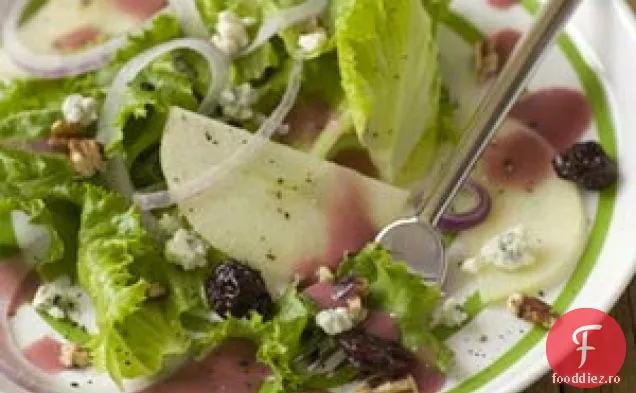Gorgonzola Și Salată De Cireșe Uscate