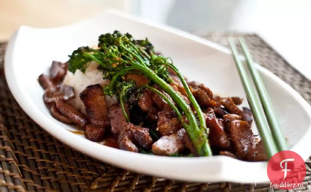 Seitan Și Broccolini Cu Clementine Teriyaki