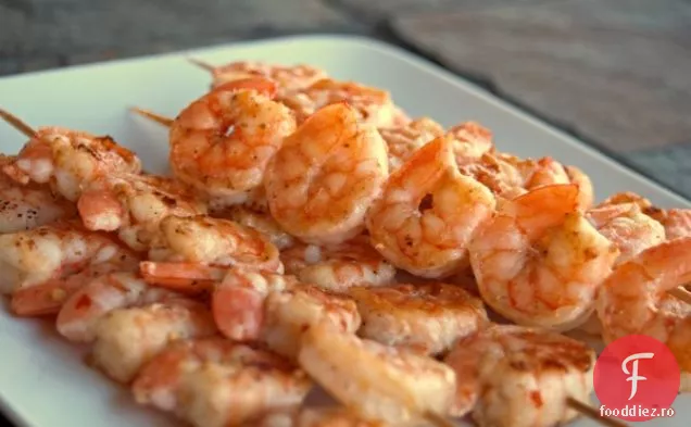 Creveții la grătar ai Tatălui cu Mango și Papaya