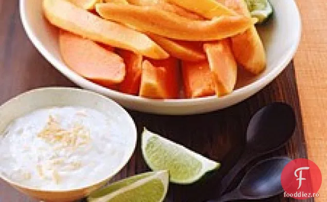 Papaya proaspătă cu iaurt de nucă de cocos-lime