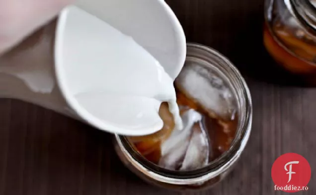 Cafele Cu Gheață De Nucă De Cocos Mocha De Casă