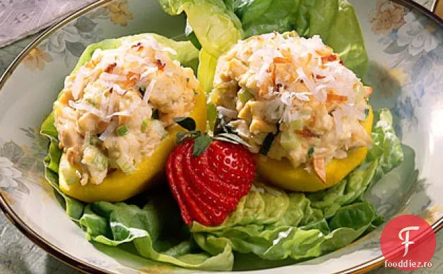 Pere Poșate cu curry cu salată de nucă de cocos-pui