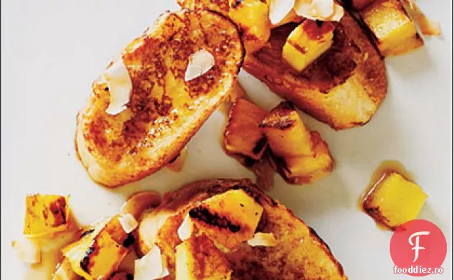 Pâine prăjită franceză cu nucă de cocos cu ananas la grătar